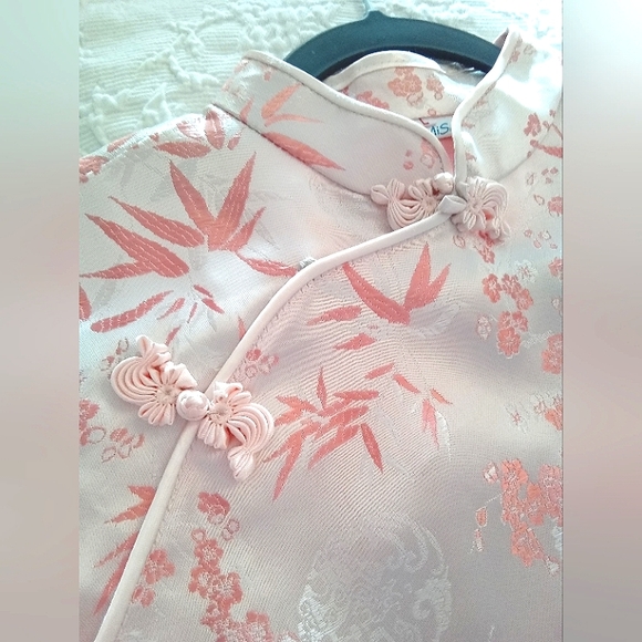 Asian Style Long Sleeve Satin Top - Picture 11 of 16